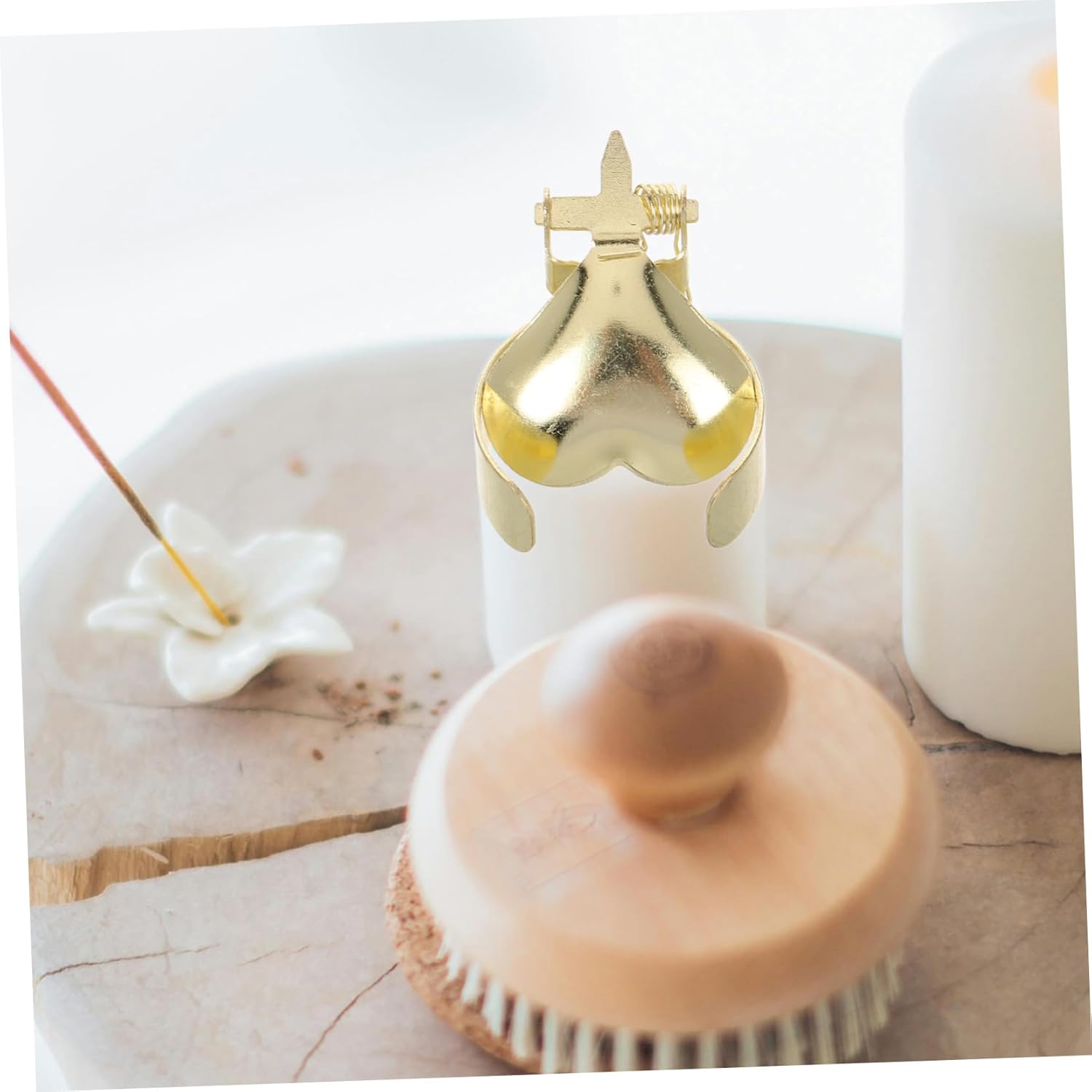 Zerodeko 2Pcs Heart Shaped Metal Candle Snuffer Elegant Design