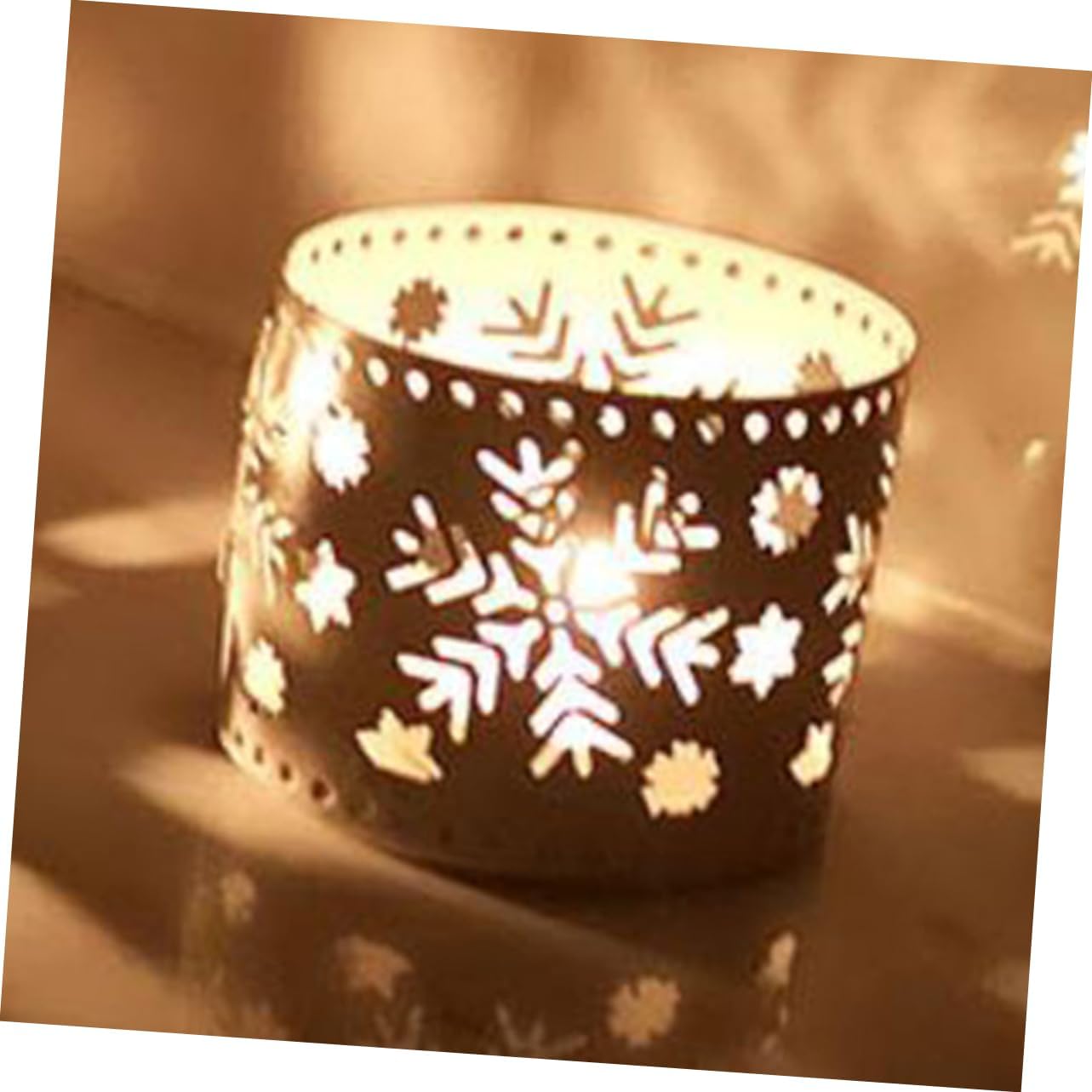 Iron Christmas Candle Holder Snowflake Design Pen Stand Decor