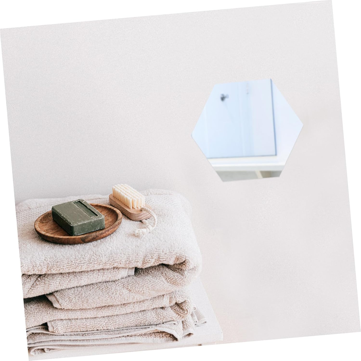 Cabilock Acrylic Hexagon Wall Mirror Easy to Clean