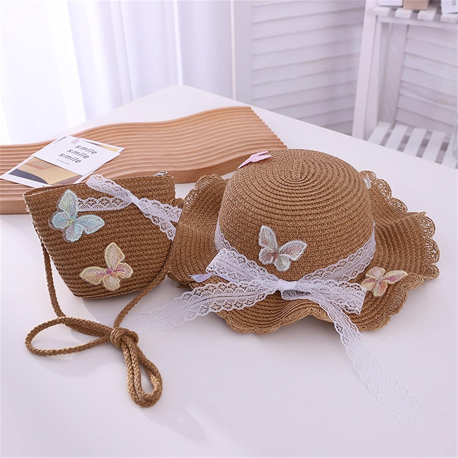 Straw Hat and Bag for Kids Girls Beach Hunting 1