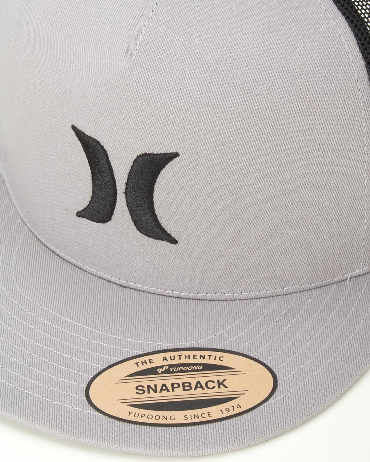 Hurley Mens Flat Brim Snap Back Baseball Cap