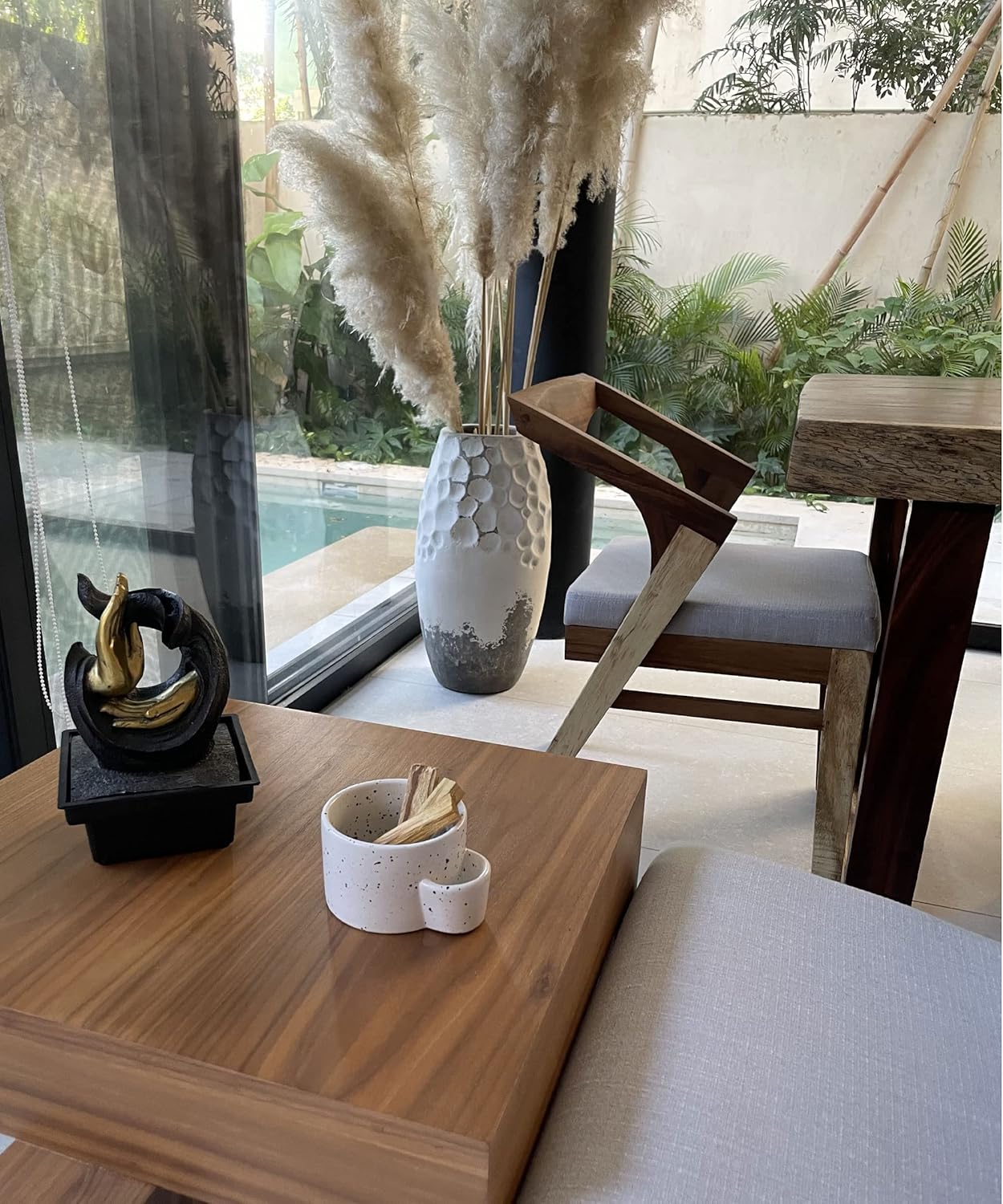 Bursera White Ceramic Bowl with Side Slot