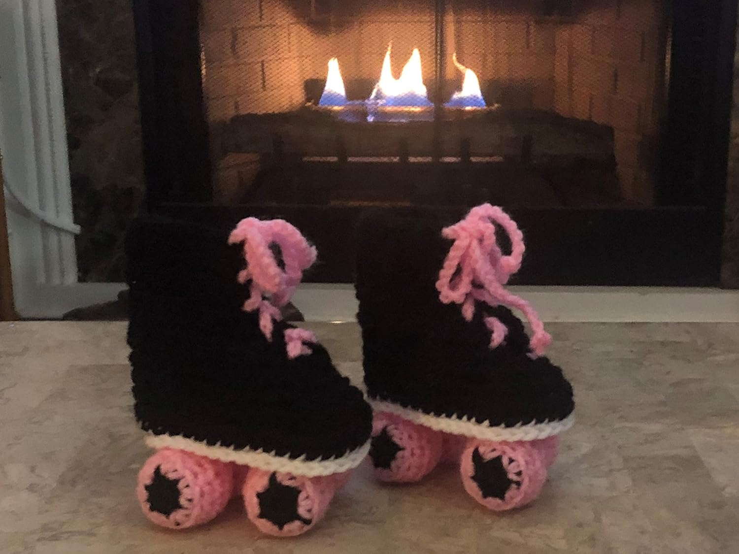 Racing Style Roller Skate Baby Booties Pink